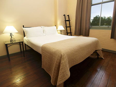 Oaks Goldsbrough Apartments - Accommodation Gladstone 1