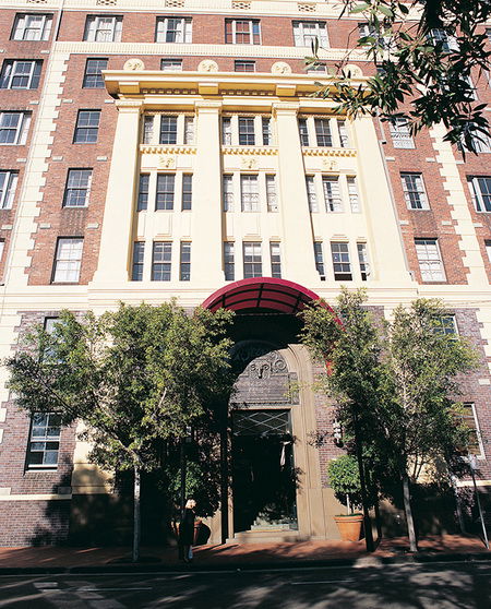 Oaks Goldsbrough Apartments - Accommodation Gladstone 2