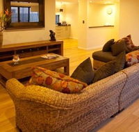 Aabi's at Byron - Accommodation Gladstone