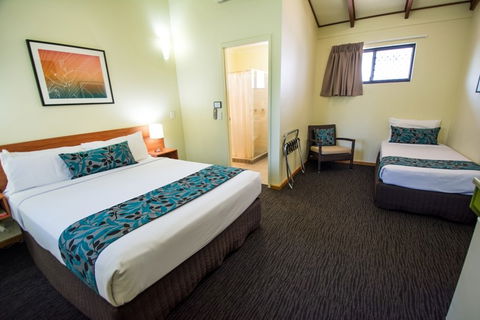 Palms City Resort - Accommodation Gladstone 3