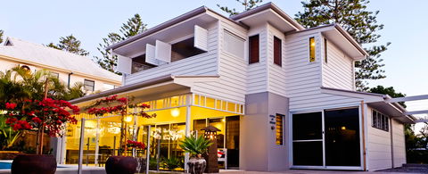Aaman & Cinta Villa - Accommodation Gladstone 0