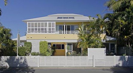 Byron Bathers - Accommodation Gladstone 0