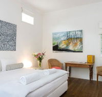 Byron Cove Beach House - Accommodation Gladstone