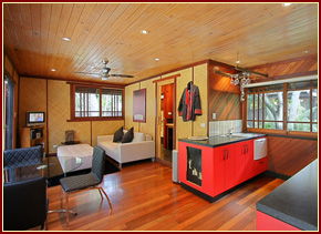 Absolute Beachfront Bamboo Hideaway - Accommodation Gladstone 0