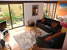 Accent Byron Townhouse - Accommodation Gladstone 2