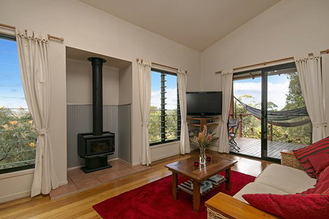 Tallaringa Views - Accommodation Gladstone 6