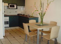 Aquawaters - Accommodation Gladstone 4