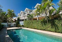 Avalon - Accommodation Gladstone 0