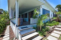 Ayindi Beach Retreat - Accommodation Gladstone 0