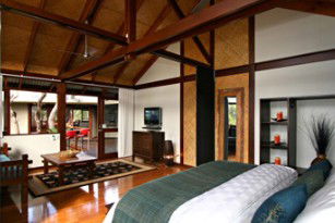 Endless Summer - Accommodation Gladstone 1
