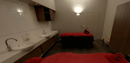 Escape Day Spas - Accommodation Gladstone 2