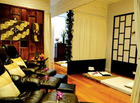 Chivaran Thai Massage - Accommodation Gladstone 0