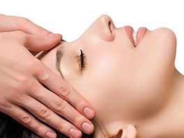 Yan Massage - Accommodation Gladstone 0