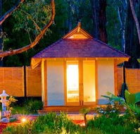 Japanese Mountain Retreat - Accommodation Gladstone