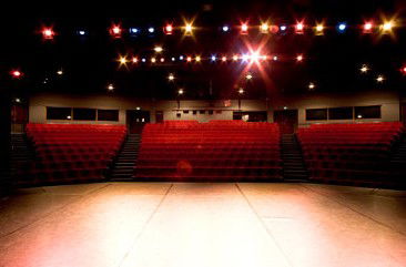 Glen Street Theatre - Accommodation Gladstone 1