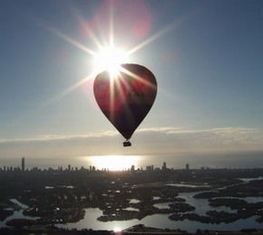 Balloon Down Under - Accommodation Gladstone 0