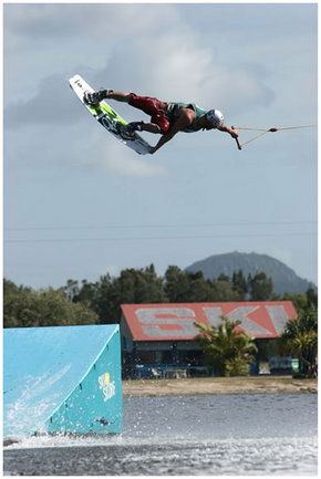 Suncoast Cable Watersports - Accommodation Gladstone 2