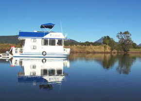 Tweed River House Boats - Accommodation Gladstone 3
