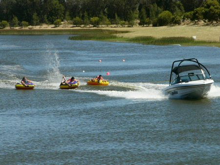 Bonney's WA Water Ski Park - Accommodation Gladstone 3