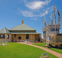 Nelson Head Heritage Lighthouse and Reserve - Accommodation Gladstone
