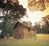 Heysen - The Cedars - Accommodation Gladstone