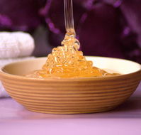 SWISS WELLNESS NATURAL HEALTH  BEAUTY SPA - Accommodation Gladstone