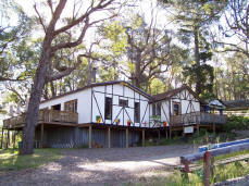Fairyland Village - Accommodation Gladstone 1