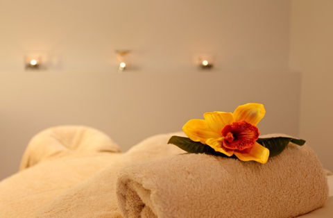 The Boardwalk Spa - Accommodation Gladstone 1