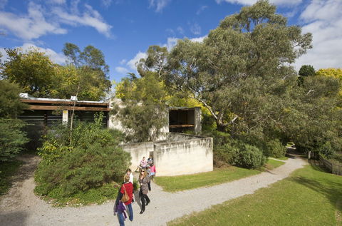 Heide Museum Of Modern Art - Accommodation Gladstone 3