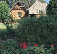 Heritage Rose Garden - Accommodation Gladstone