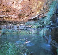 Dales Gorge and Circular Pool - Accommodation Gladstone