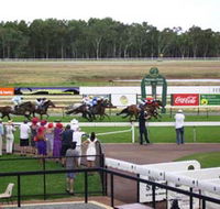 Pinjarra Race Club - Accommodation Gladstone