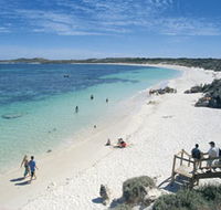 Salmon Bay - Accommodation Gladstone