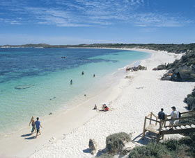 Salmon Bay - Accommodation Gladstone 0