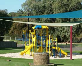 Apex Park - Accommodation Gladstone 0