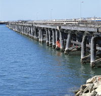 Old Timber Jetty - Accommodation Gladstone