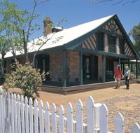 Warden Finnerty's House - Accommodation Gladstone