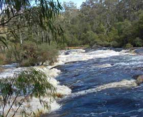 Moons Crossing - Accommodation Gladstone 0
