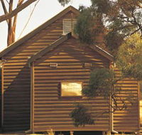 St Lukes Anglican Church - Accommodation Gladstone