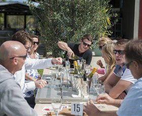 Ugly Duckling Wines - Accommodation Gladstone 0