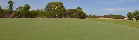 Rockingham Golf Club - Accommodation Gladstone 0