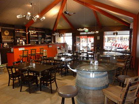Terra Rossa Wine Club - Accommodation Gladstone 0