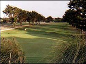 South Lakes Golf Club - Accommodation Gladstone 0