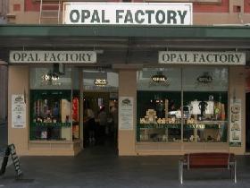 The Opal & Gem Factory - Accommodation Gladstone 0
