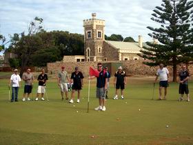 Glanville Hall Par 3 Golf Course - Accommodation Gladstone 0