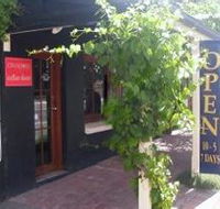 Craneford Wines - Accommodation Gladstone