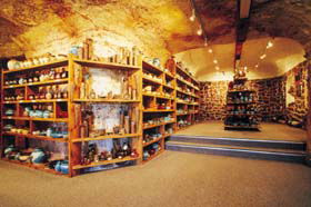 Underground Potteries - Accommodation Gladstone 0