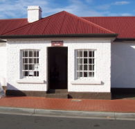 The Watch House - Accommodation Gladstone
