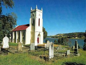St Matthias Anglican Church - Accommodation Gladstone 0