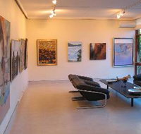 Solander Gallery - Accommodation Gladstone